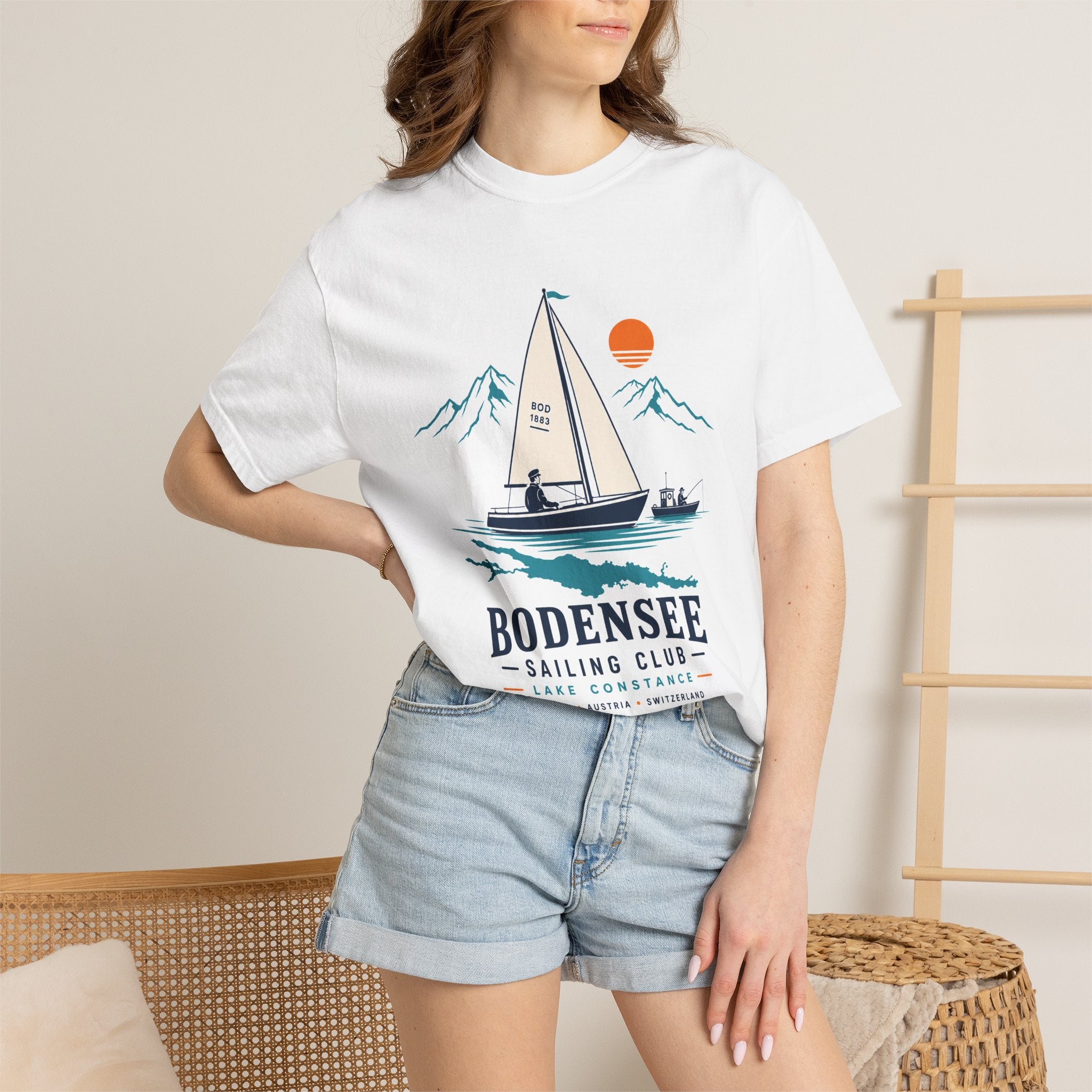 Segel T-Shirt Unisex – Segelboot Vintage Sailing am See