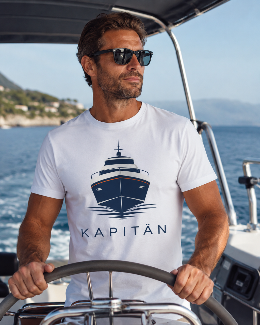 Kapitän T-Shirt | Nautical Captain, Boot T-Shirt